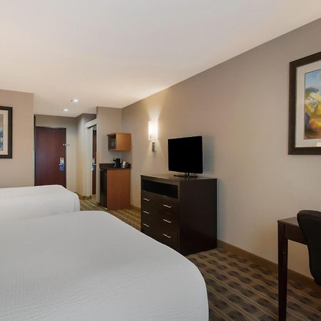 Best Western University Inn And Suites Форест-Гроув Екстер'єр фото